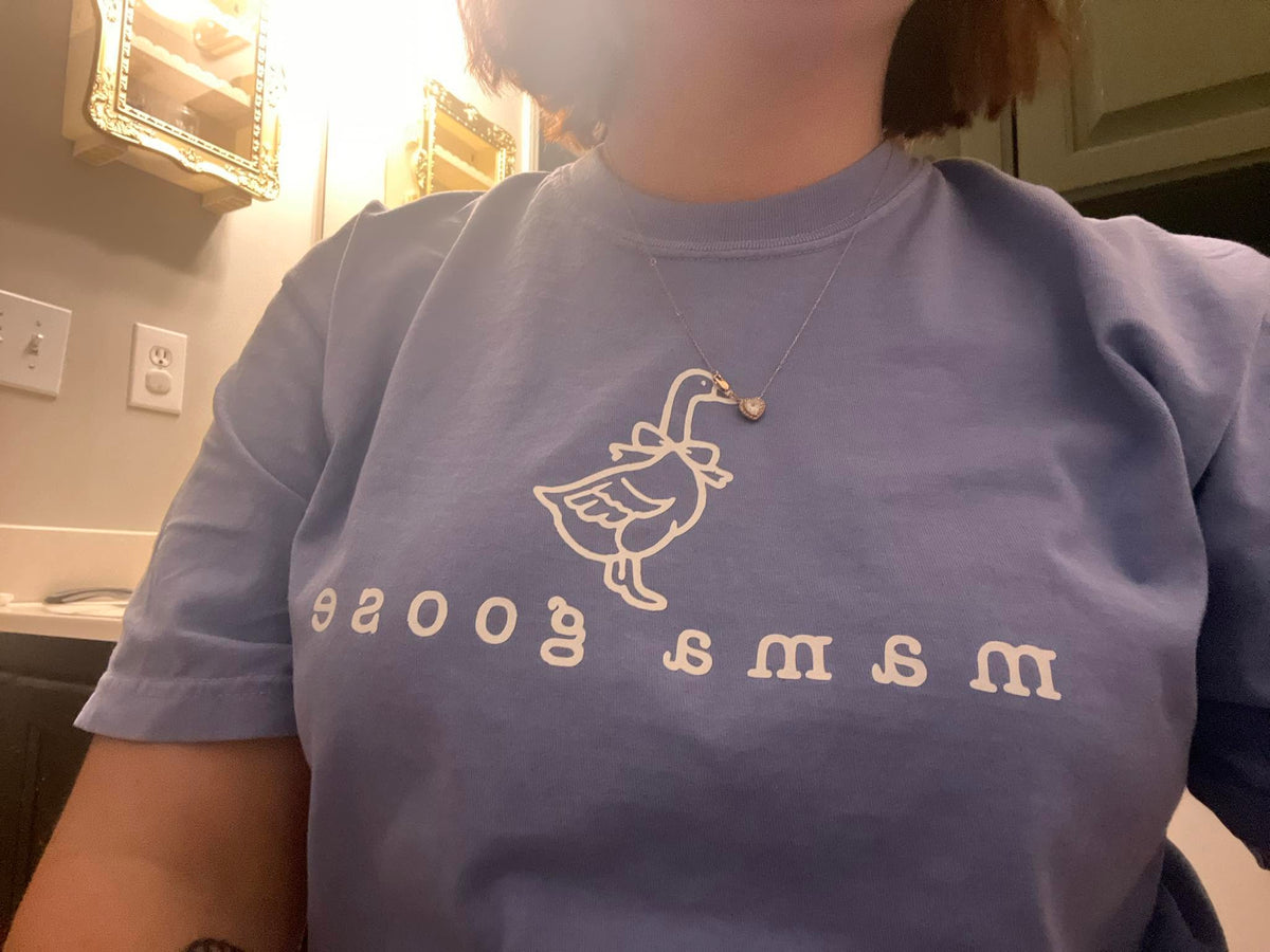 Mama Goose — Cream Line Art