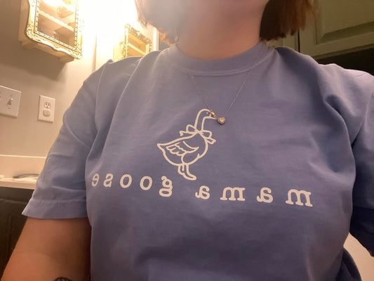Mama Goose — Cream Line Art